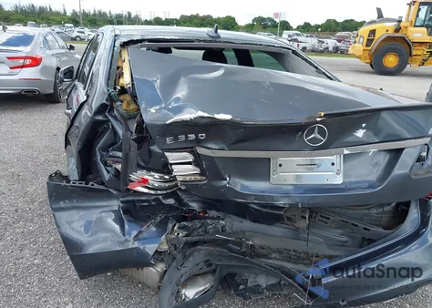 2014 Mercedes-Benz E 350 из США, поврежденный, VIN WDDHF5KB5EA876017